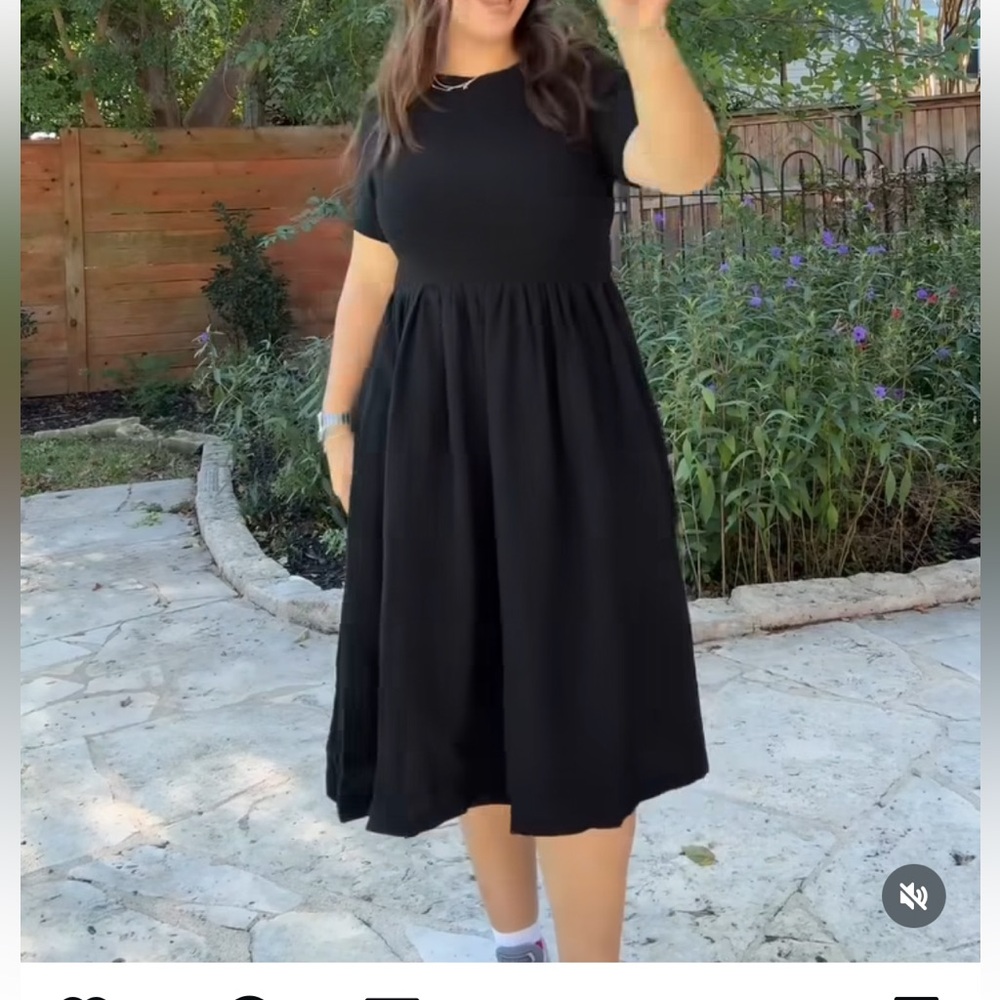 Shiny by nature  Black princess Dress with POCKETS